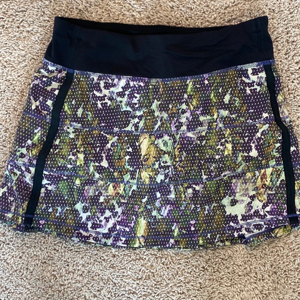 Lululemon athletic tennis skort 4 Tall